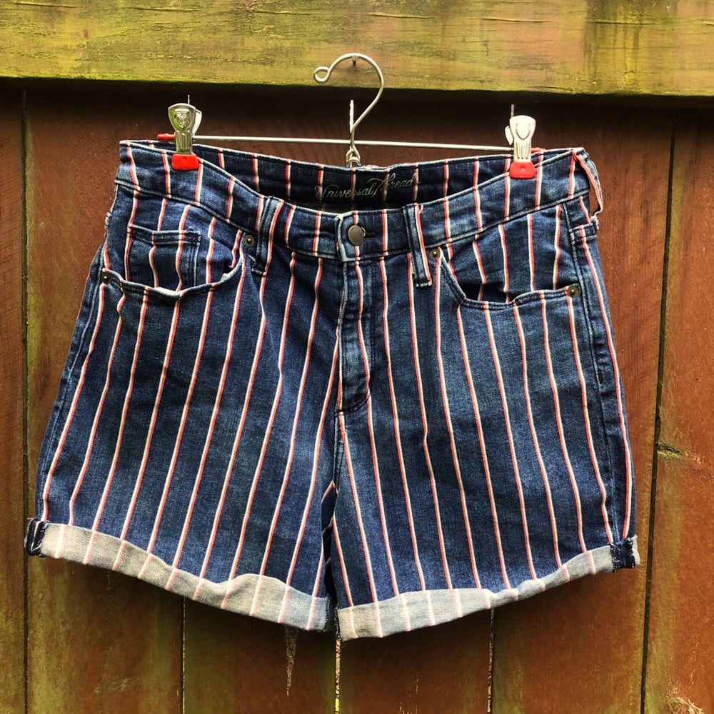 Striped shorts